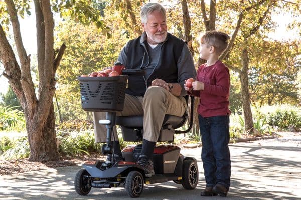 sco-grandpa-grandchild